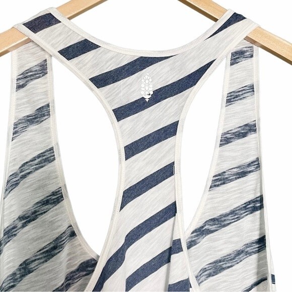 NWT Free People Keep Rolling Racerback Tank Navy Sage Combo Size Medium NEW - Picture 10 of 16